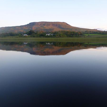 Rougey Lodge Hostel Bundoran Bagian luar foto