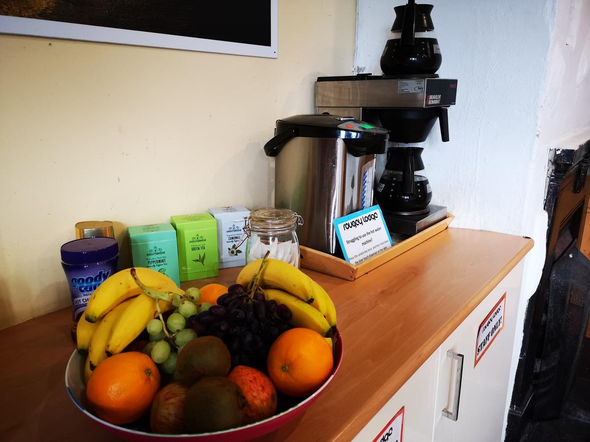 Rougey Lodge Hostel Bundoran Bagian luar foto