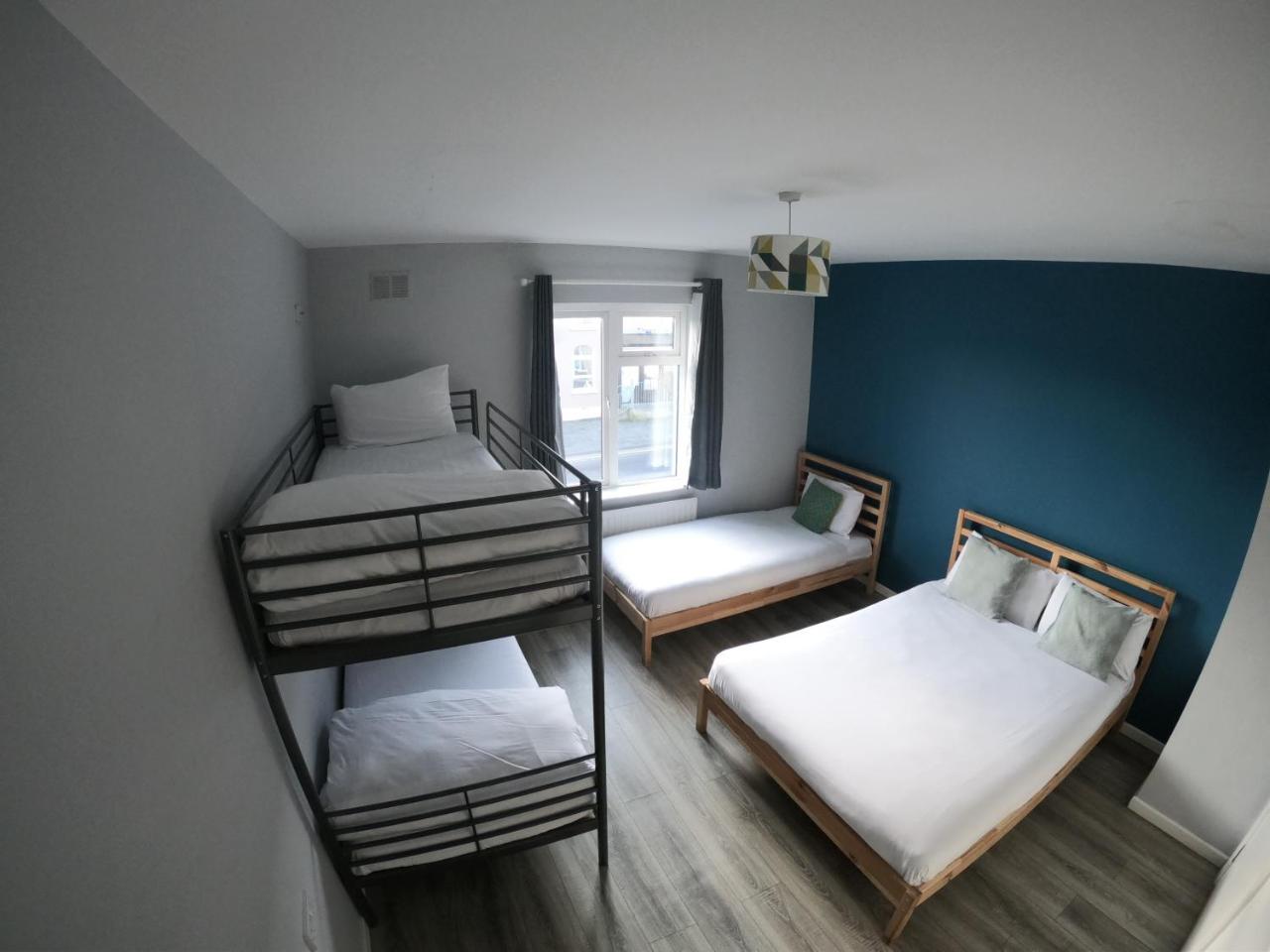 Rougey Lodge Hostel Bundoran Bagian luar foto